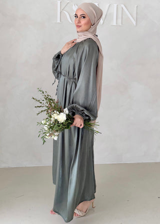 Nour Abaya