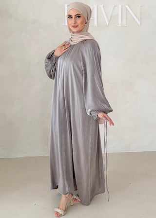 Nour Abaya