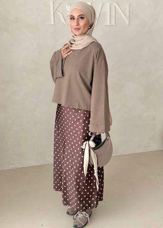 Langer Rock mit Punkten