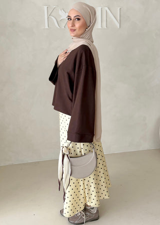 Langer Rock mit Punkten