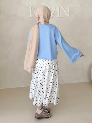 Langer Rock mit Punkten