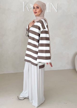 Gestreiftes Oberteil