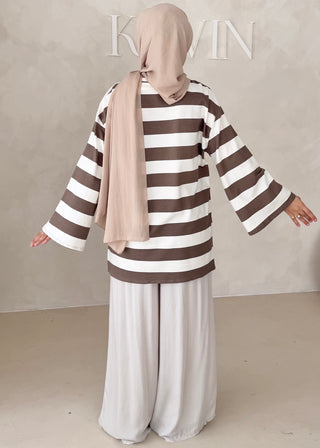 Gestreiftes Oberteil