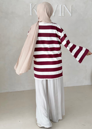 Gestreiftes Oberteil