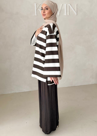 Gestreiftes Oberteil