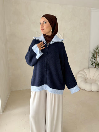 Zweifarbige Strickjacke